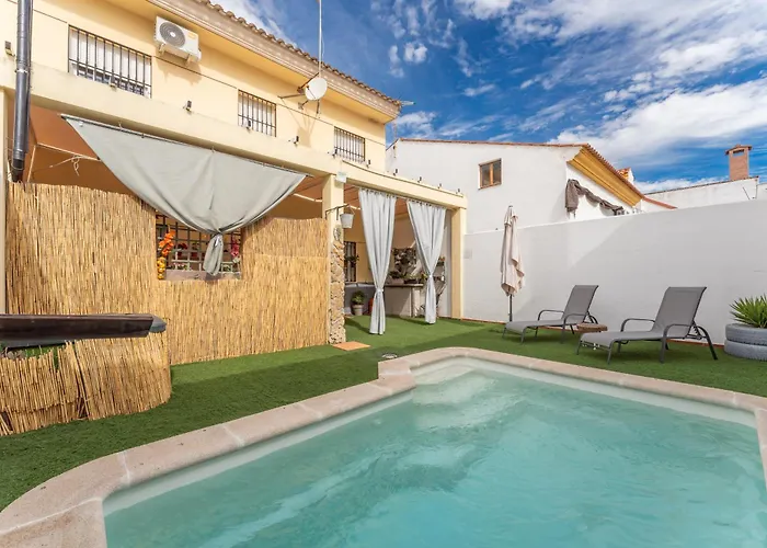 Hogar De Zoe Kır Evi Trujillanos